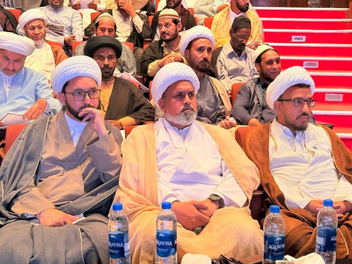 تقرير مصور/ إقامة مؤتمر بعنوان “سيرة خير البشر ﷺ؛ رسالة الوحدة والأخوّة في ضوء سيرة رسول الله ﷺ” في باكستان