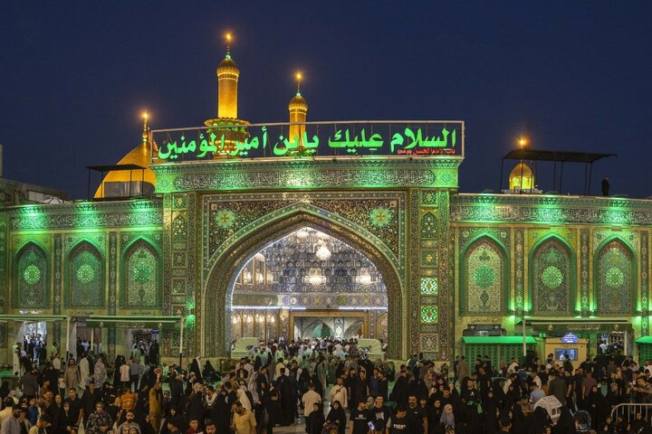 Informe fotográfico | Imágenes del ambiente en el luminoso Santuario del Abul Fadl al-Abbas (PB) en la pasada noche del jueves