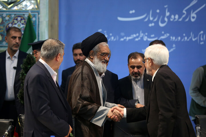 نشست «شورای ملی زیارت» با حضور معاون اول رئیس جمهور در حرم بانوی کرامت