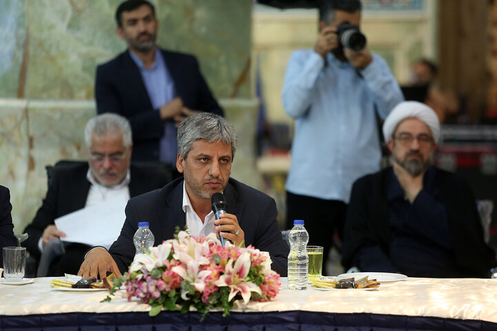 نشست «شورای ملی زیارت» با حضور معاون اول رئیس جمهور در حرم بانوی کرامت