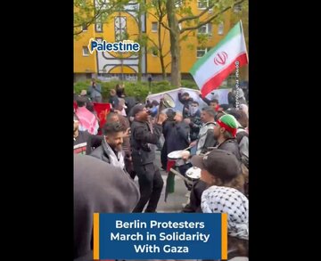 Video: Pro-Palestinian Protesters March Through Berlin Despite Police Suppression Attempts