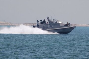 Larawan ng DDG-19 at DDG-53 na Tinamaan ng IRGC