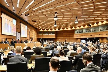دژایەتی ئێران ، ڕووسیا و چین لەگەڵ بڕیارنامەی دژە ئێرانی