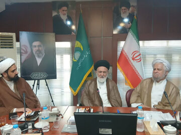 دیدار مدیران مرکز ملی پاسخگویی به سؤالات دینی با تولیت آستان حضرت عبدالعظیم حسنی(ع)