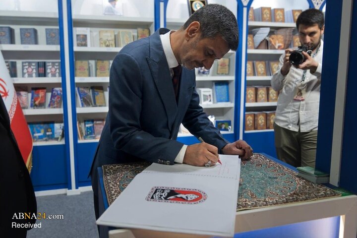 تقرير مصور/ مشاركة منشورات آثار الإمام الشهيد في الدورة السابعة والعشرين لمعرض بغداد الدولي للكتاب
