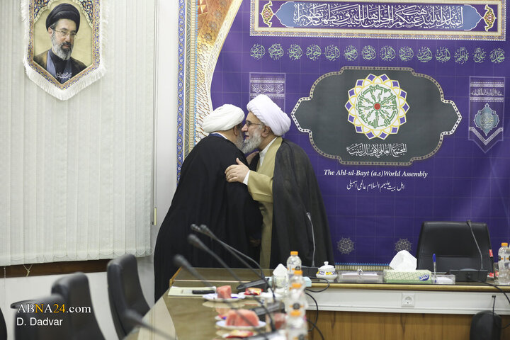 جلسه اعضای دبیرخانه کنگره امناء الرسل با آیت‌الله رمضانی