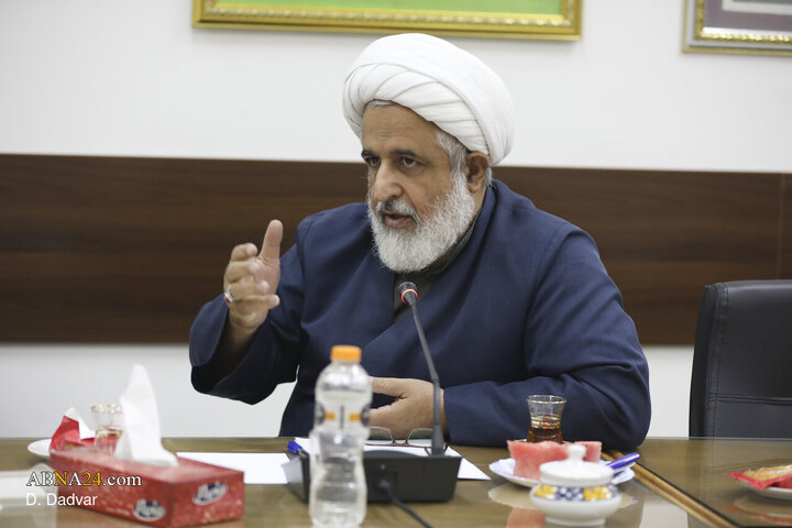 جلسه اعضای دبیرخانه کنگره امناء الرسل با آیت‌الله رمضانی