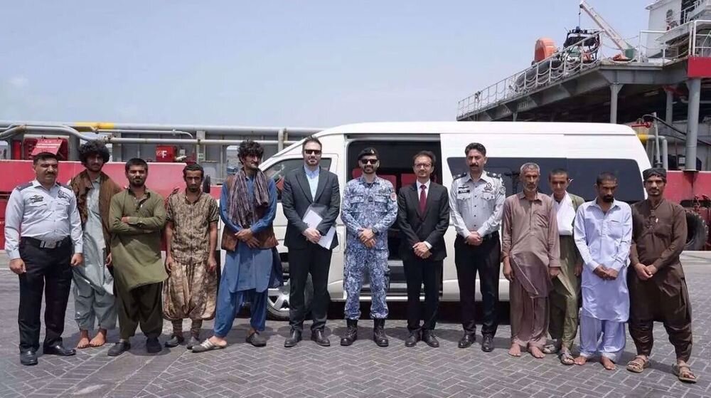Ten Iranian Fishermen Freed by UAE and Returning Home After Months in Detention