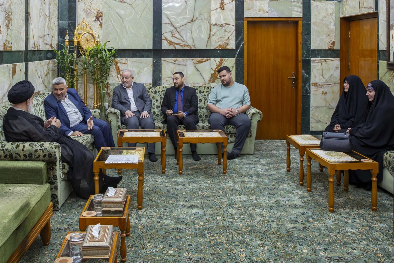 Sayyed Al-Safi emphasizes importance of providing best services to visitors