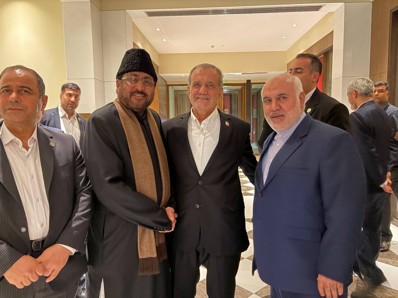 General Secretary of All India Shia Personal Law Board Meets President Pezeshkian