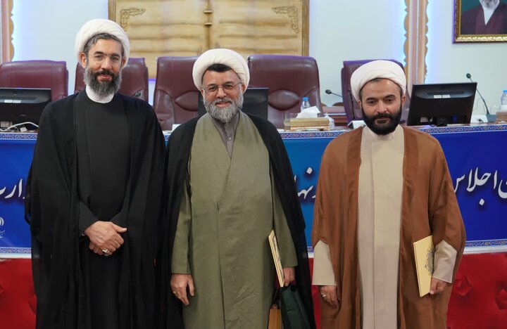 معاون آموزشی نهاد نمایندگی مقام معظم رهبری در دانشگاه‌ها منصوب شد