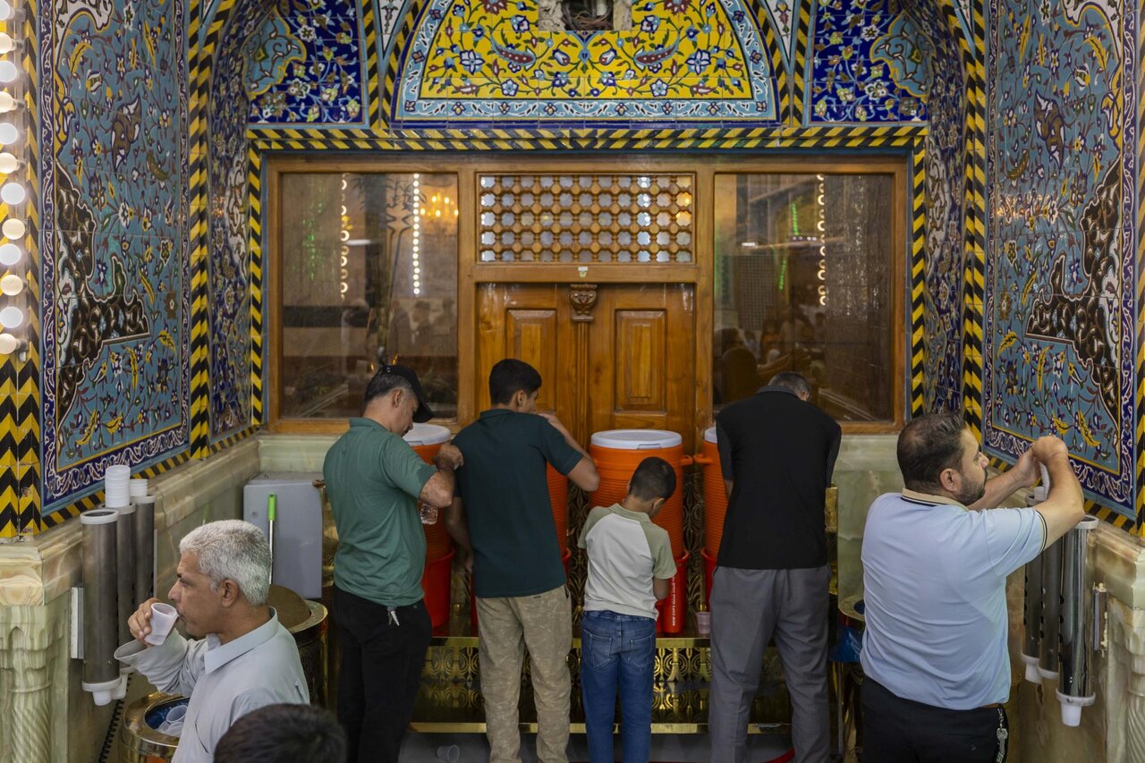 Al-Abbas Holy Shrine Provides Chilled Drinking Water Around the Clock for Visitors