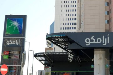 گاردین: آسیب به خط لوله نفت عربستان می‌تواند ۴ درصد از عرضه جهانی نفت را تهدید کند