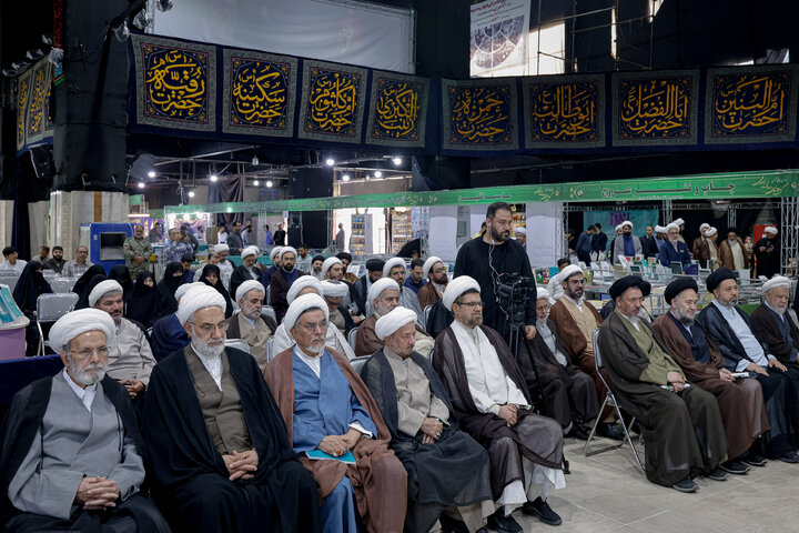 Photos: Presence of Astan Quds Razavi at 11th Specialized Exhibition of Seminary Books and Islamic Teachings