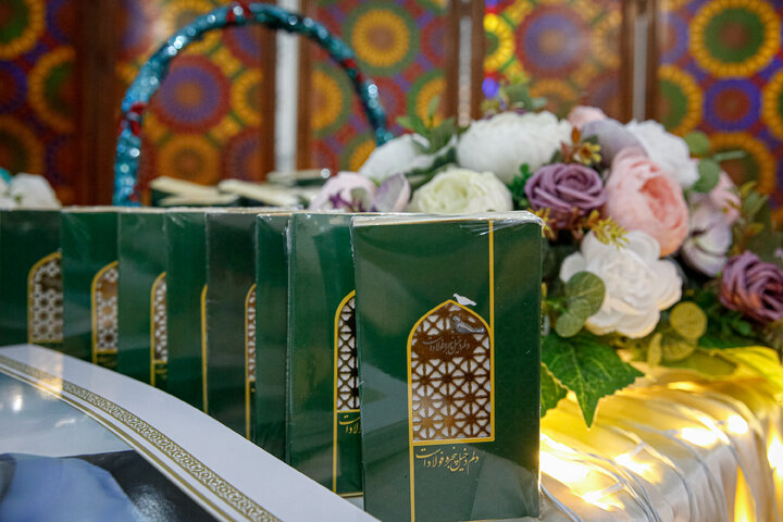 Photos: Iraqi students visit Imam Reza Holy Shrine