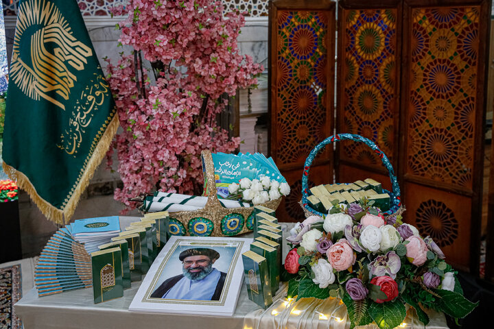 Photos: Iraqi students visit Imam Reza Holy Shrine