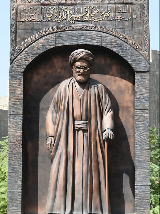 گزارش تصویری/ حضور خادمین آستان مقدس حضرت عبدالعظیم(ع) در بیمارستان فیروزآبادی