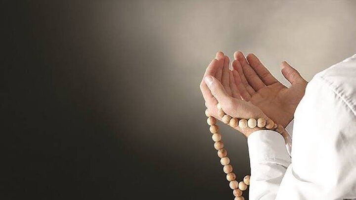 Súplicas para el aumento del sustento y el pago de deudas; segunda parte: las súplicas del Mensajero de Dios (PB)