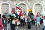Tunisianos se reúnem em apoio ao Iêmen e renovam compromisso com a Palestina e a Resistência