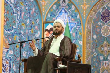 منطق وارونه برخی افراد، تعطیلی ساخت موشک و پهباد است