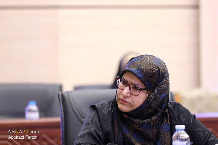 نشست «بانوی مقاومت؛ معمار فرهنگ و هویت»