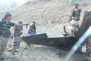 Bibînin | Demê xistina balafira şerê F-15 ya Erebistana Siûdî li esmana Me'ribê ya Yemenê