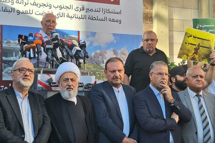 تجمع اعتراضی اهالی مناطق اشغالی و آسیب‌دیده جنوب لبنان در بیروت + تصاویر