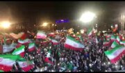 Iranianos de todas as esferas da sociedade realizam encontros noturnos pela 200ª noite consecutiva em apoio ao governo e às Forças Armadas