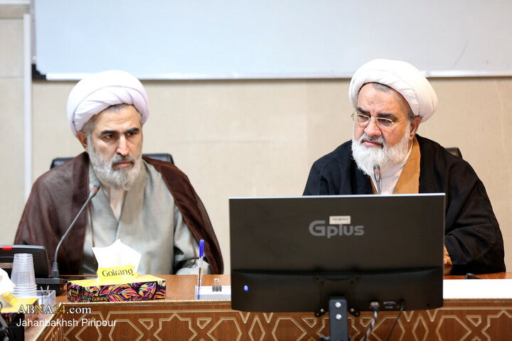 نشست شورای علمی کنگره امناءالرسل