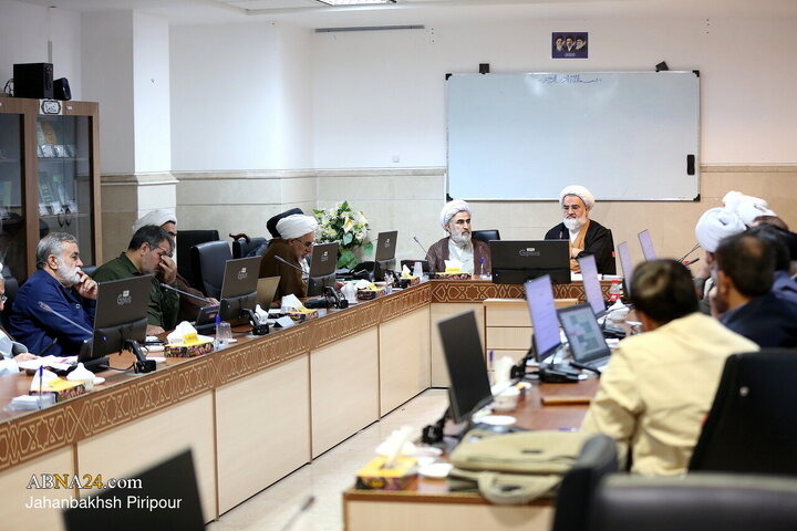نشست شورای علمی کنگره امناءالرسل