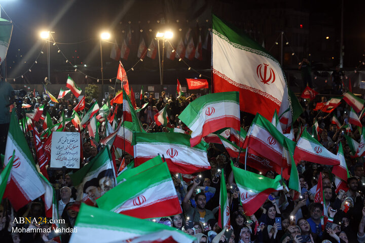 دویستمین شب بعثت ملت ایران - تهران