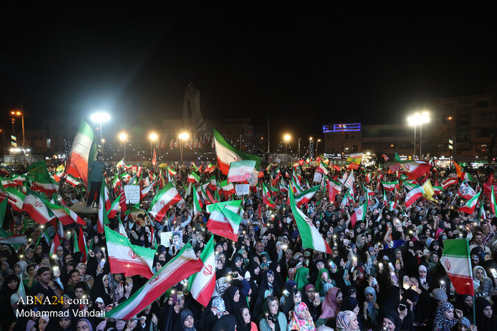 دویستمین شب بعثت ملت ایران - تهران