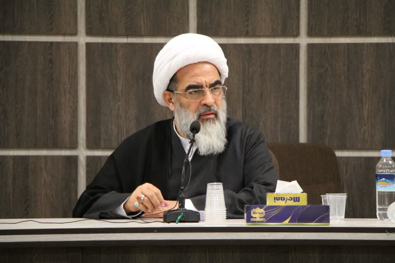 آیتالله فاضل لنکرانی: هویت حوزه به مباحثه است؛ عمق علمی دروس باید احیا شود