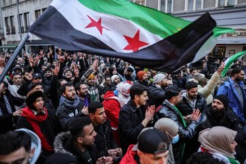 آلمان در آستانه تشدید فشار بر پناهجویان سوری؛ طرح اخراج صدها هزار نفر از سوری‌ها کلید خورد