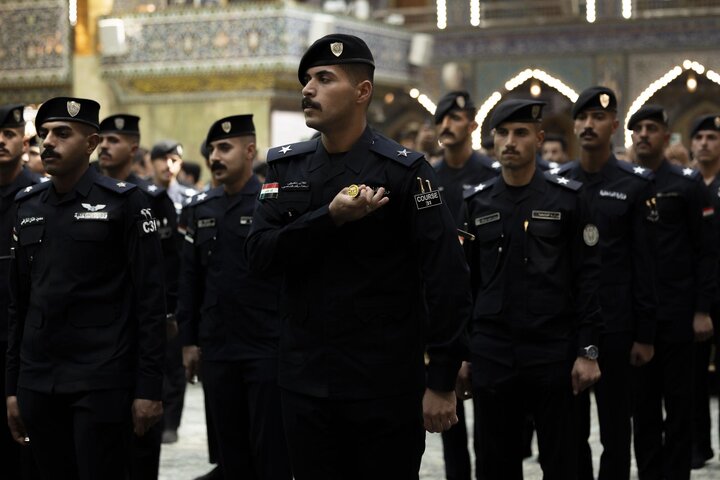 تقرير مصور/ خريجو المعهد العالي للتطوير الأمني والإداري يؤدون قسم التخرج عند مرقد أبي الفضل العباس (ع)