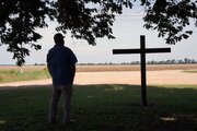 America's Religious Map Changing; From Decline of Traditional Churches to Rise of New Waves