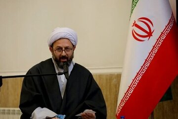 رجل دين إيراني: اغتيال دعاة الوحدة يخدم أعداء الإسلام