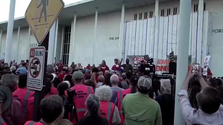 Protesta laban kay Trump sa Washington
