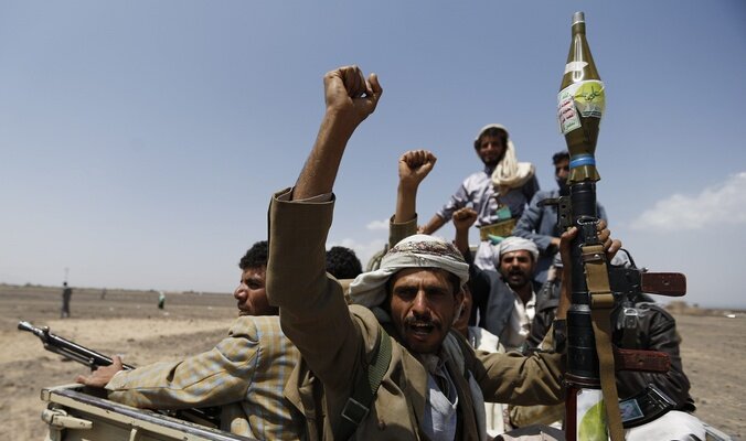 Yemeni forces seize strategic heights overlooking Bab al-Mandab in Lahij