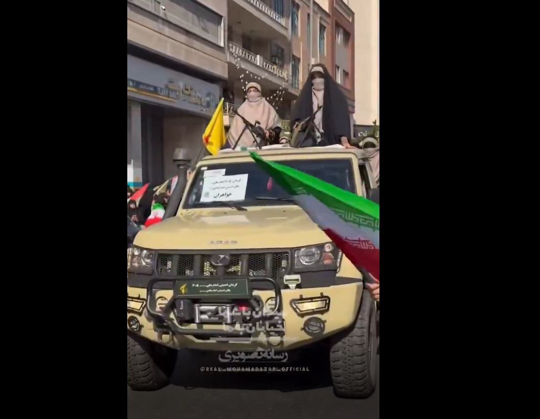 Videos: Women present in rally of ´Sacrifice for Iran' in Tehran