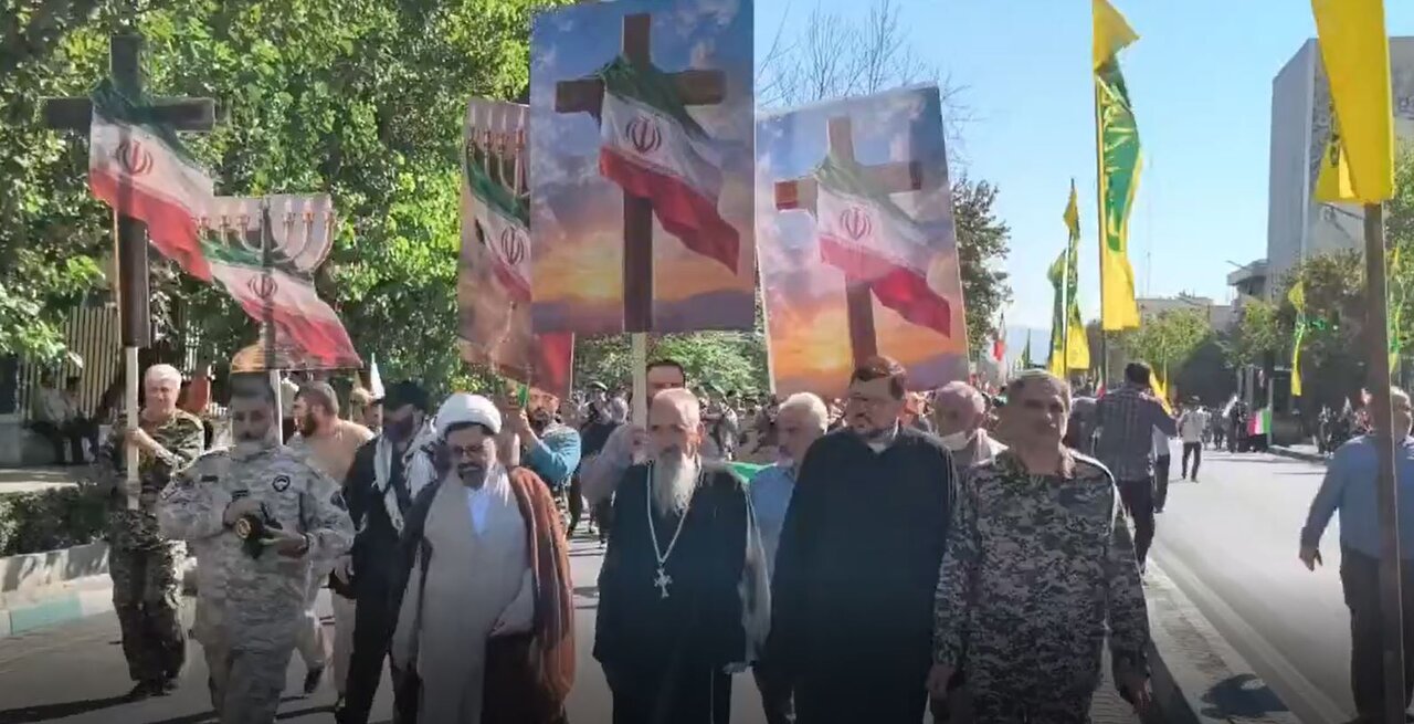 Video: Iranian Christian Clerics Join “Iranians, Defenders of the Homeland” Rally in Tehran