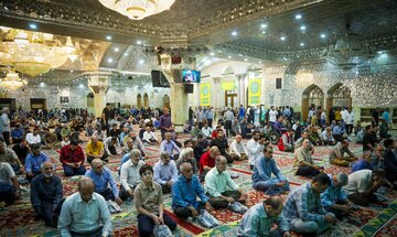 برگزاری مراسم گرامیداشت شهید سیدحسن نصرالله در حرم حضرت عبدالعظیم(ع)