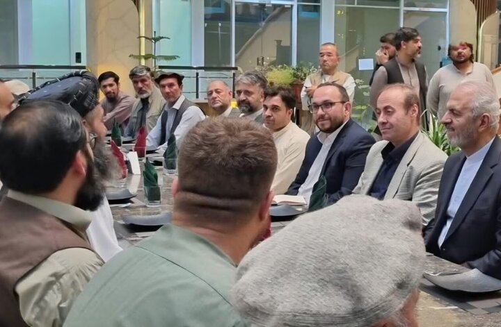 ایران بر گسترش تجارت و ترانزیت با افغانستان تأکید کرد