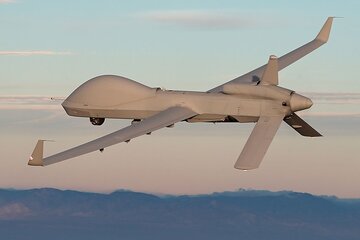 انهدام پهپاد MQ-1 آمریکایی در تنگه هرمز