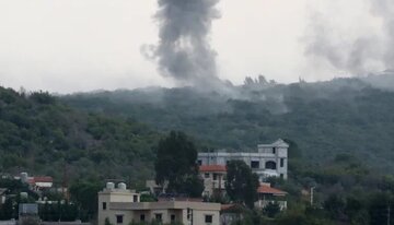 Israeli forces launch air and artillery attacks across southern Lebanon