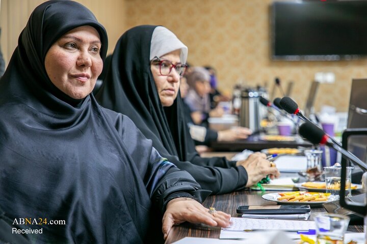 دیدار هیئت «زنان جبهه مقاومت و فضیلت در عراق» با دبیرکل مجمع جهانی اهل‌بیت(ع)