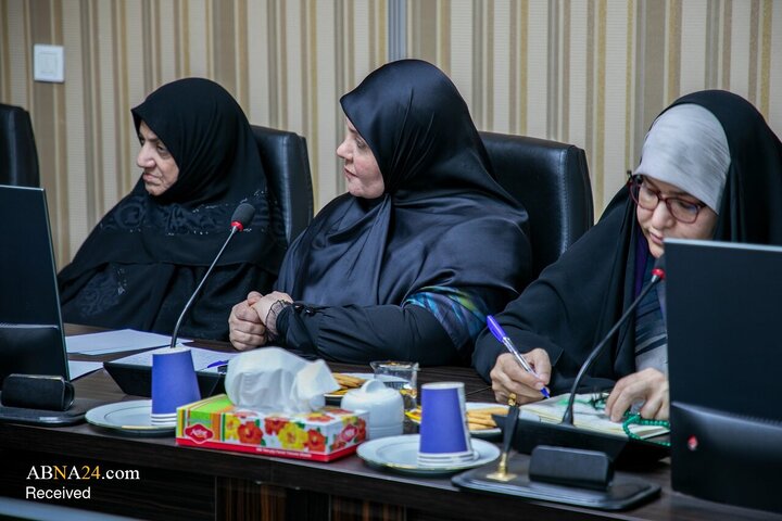 دیدار هیئت «زنان جبهه مقاومت و فضیلت در عراق» با دبیرکل مجمع جهانی اهل‌بیت(ع)