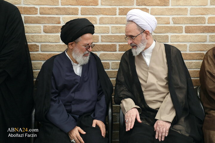 حضور مراجع، علما، روحانیون و مردم در بیت آیت الله شبیری زنجانی