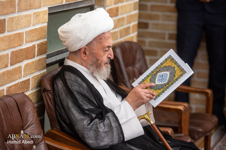 حضور مراجع، علما، روحانیون و مردم در بیت آیت الله شبیری زنجانی