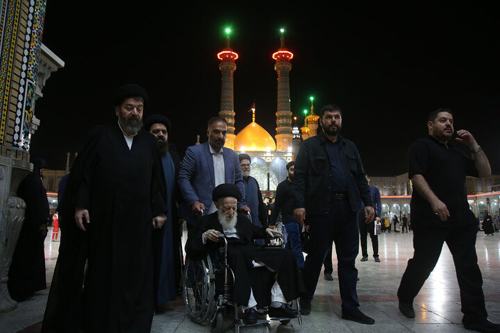 آخرین زیارت‌های آیت‌الله‌العظمی شبیری زنجانی در حرم حضرت معصومه(س)